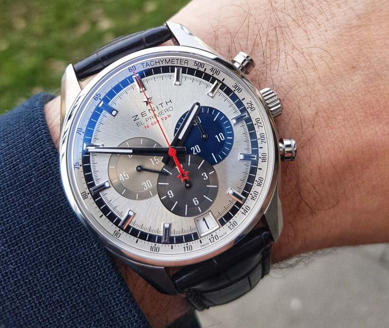 gia dong ho chronograph
